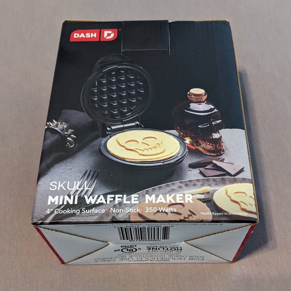 Skull Mini Waffle Maker